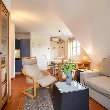 Rugana - Klassik Mit 1 Schlafzimmer D26 *